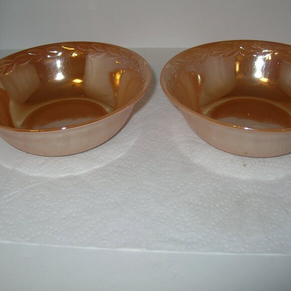 2 Vintage Fire King Peach Luster LAUREL LEAF BOWLS Oven Ware 8.25"x2.75" H USA A - Picture 6 of 7